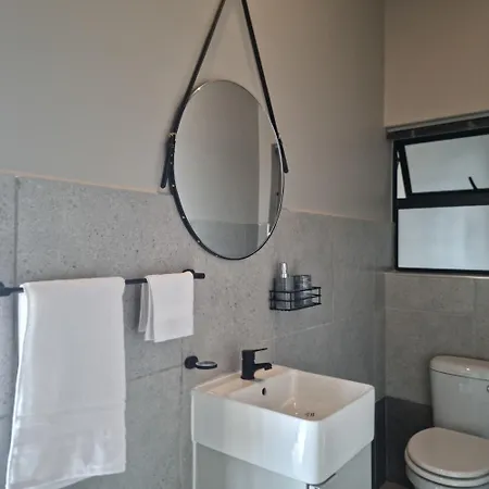 Bright & Stylish Seaside Getaway Apartment Langebaan Exterior photo