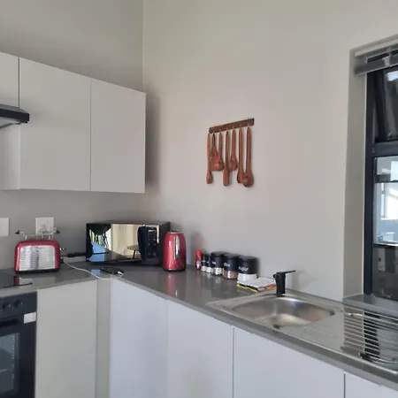 Bright & Stylish Seaside Getaway Apartment Langebaan Exterior photo